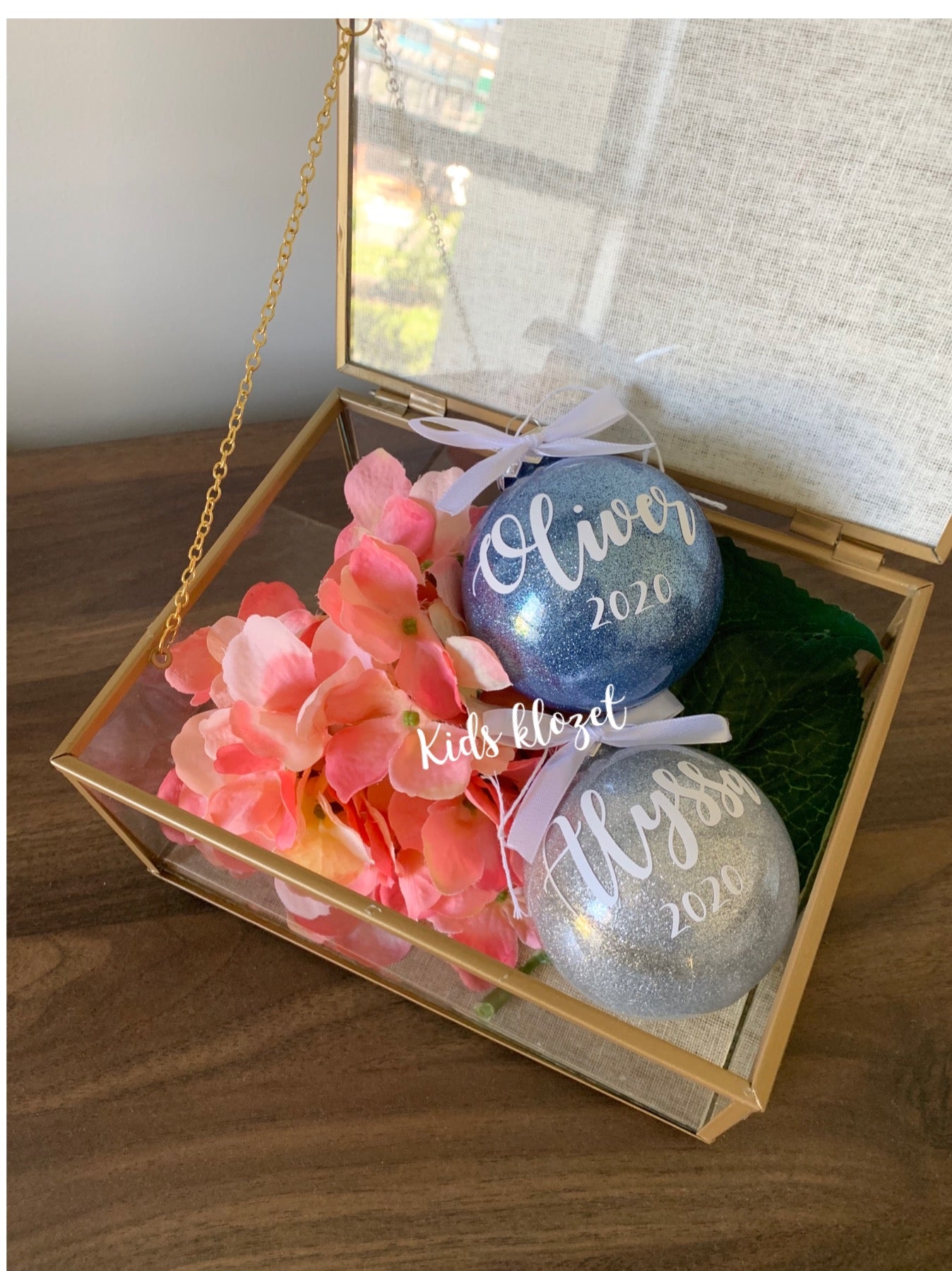 Name and date bauble
