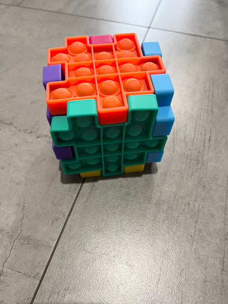 Cube puzzle pop it