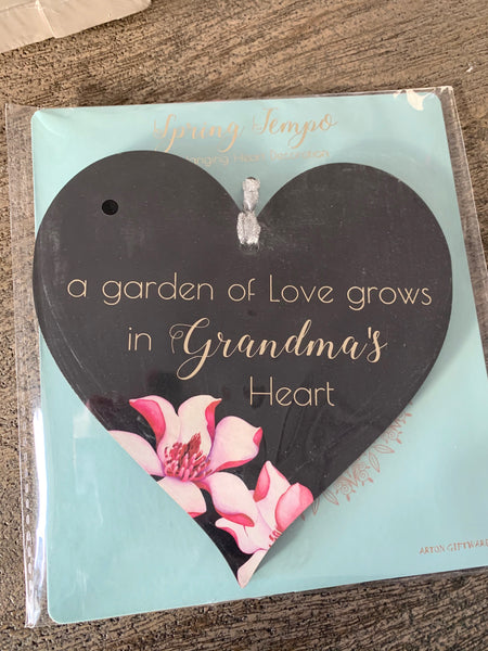 Spring tempo heart plaque grandma